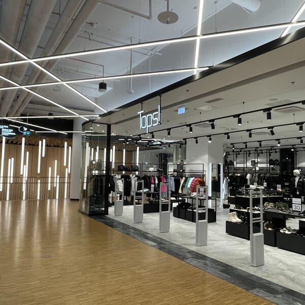TOPS, shopping mall VIRU KESKUS, TALLINN